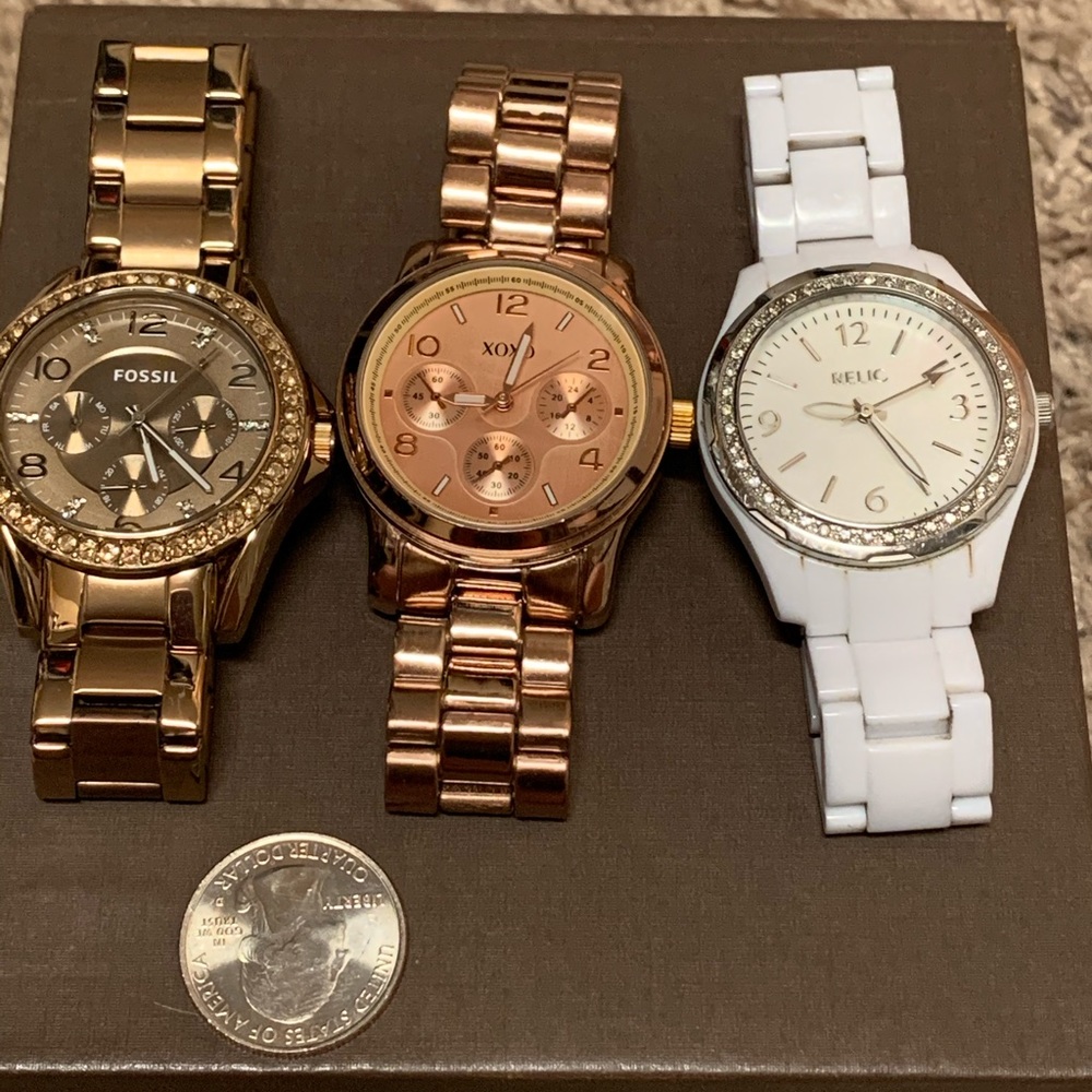 Lot of 3 Watches: Relic, Fossil, and XOXO